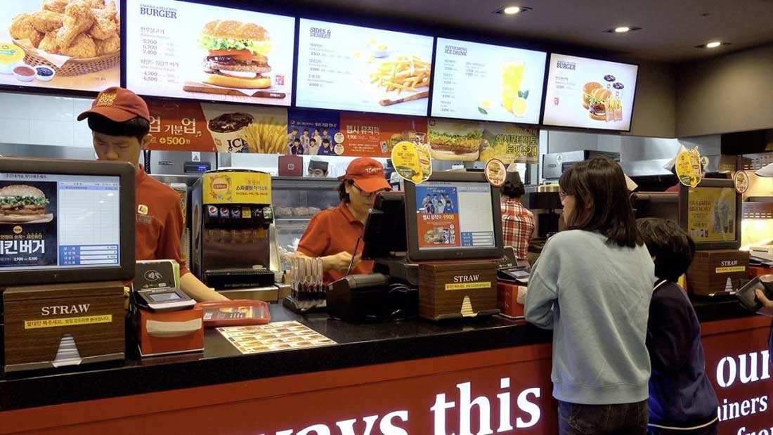 Trình chiếu quảng cáo – Giải pháp Digital Signage trong nhà và ngoài trời